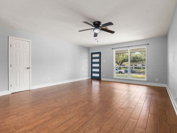 7622 Troulon Drive, Houston TX 77074