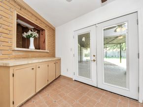 10214 Moorberry Lane, Houston TX 77043