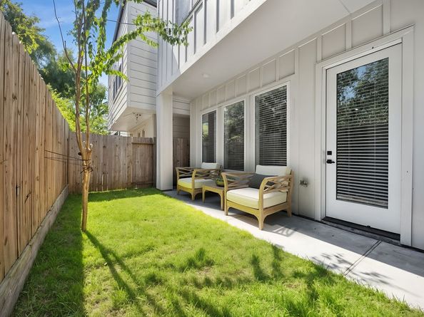 5734 White Magnolia Street, Houston TX 77091