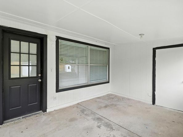 12206 Lennox Gardens Drive, Houston TX 77066