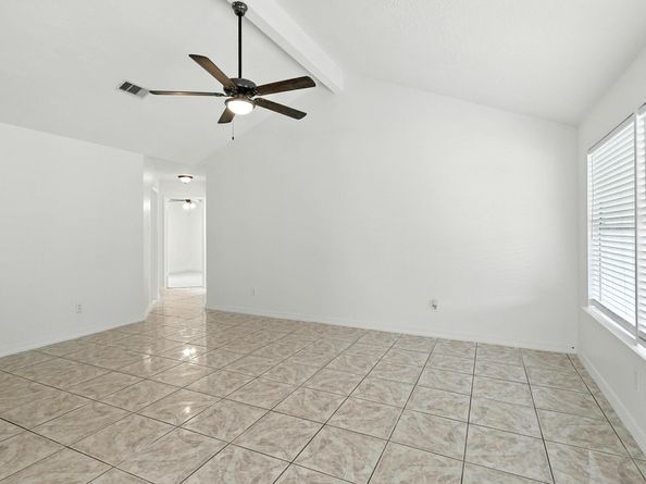 12206 Lennox Gardens Drive, Houston TX 77066