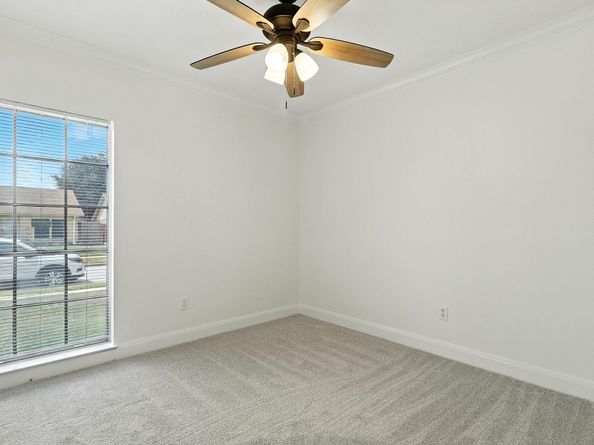 12206 Lennox Gardens Drive, Houston TX 77066