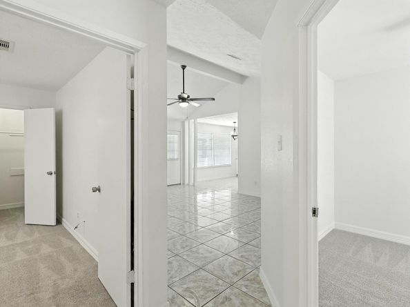 12206 Lennox Gardens Drive, Houston TX 77066