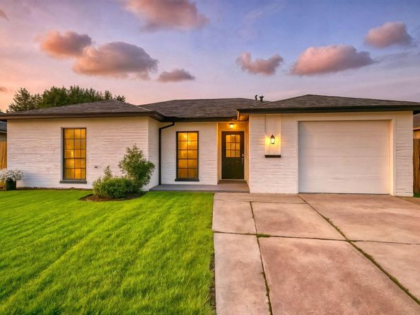 12206 Lennox Gardens Drive, Houston TX 77066