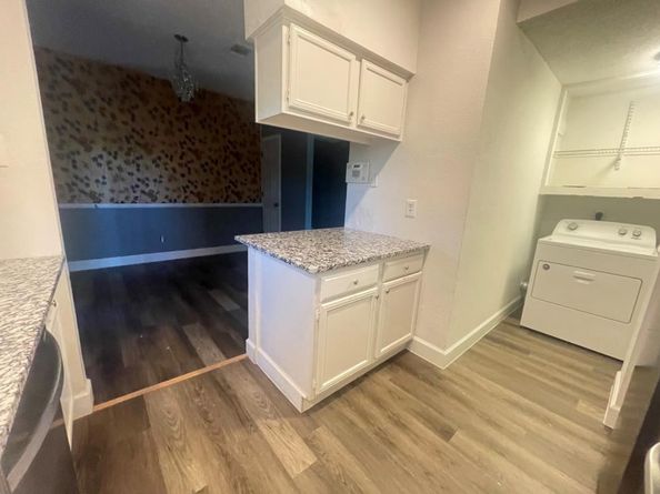 12300 Brookglade Circle 93, Houston TX 77099