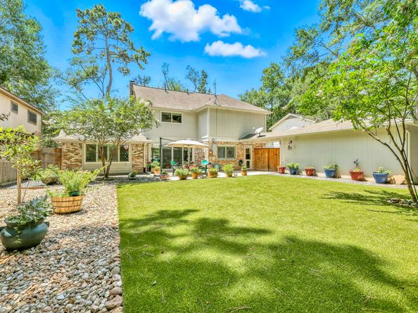 39 W Torch Pine Circle, The Woodlands TX 77381