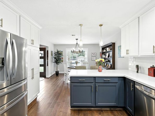 39 W Torch Pine Circle, The Woodlands TX 77381