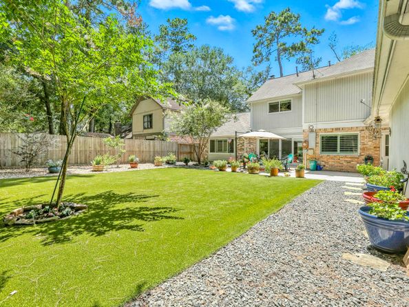 39 W Torch Pine Circle, The Woodlands TX 77381