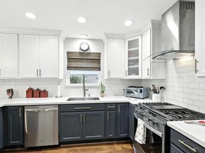 39 W Torch Pine Circle, The Woodlands TX 77381