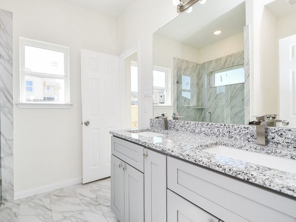 2827 Pine Estate Lane, Houston TX 77014