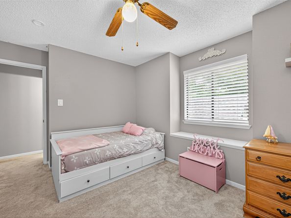 14 E Willowwood Court, The Woodlands TX 77381