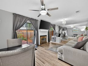 14 E Willowwood Court, The Woodlands TX 77381
