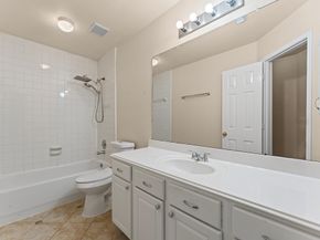 5422 Melody Park, Houston TX 77066