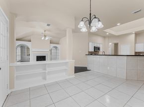 5422 Melody Park, Houston TX 77066