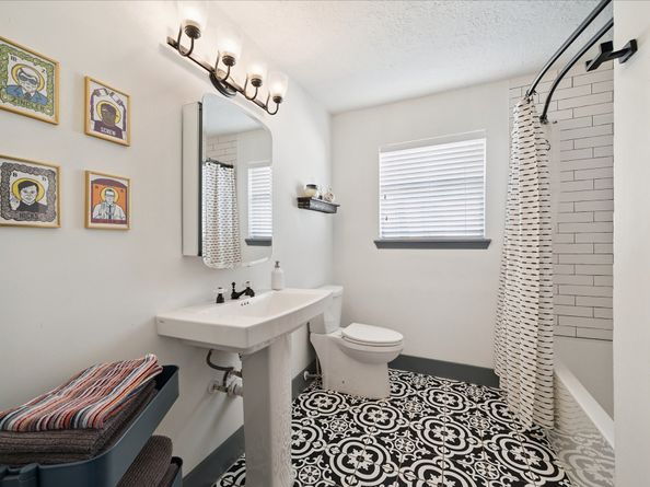 11531 Gaymoor Drive, Houston TX 77035