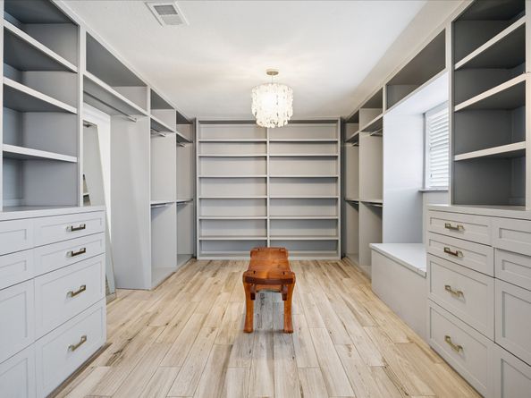 11531 Gaymoor Drive, Houston TX 77035