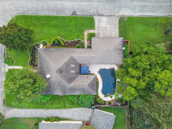 722 Shadowbrook Drive, Spring TX 77380