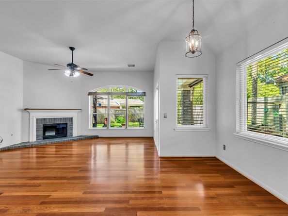 42 Tranquil Glade Place, The Woodlands TX 77381