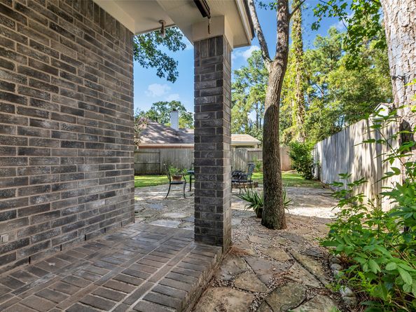 42 Tranquil Glade Place, The Woodlands TX 77381