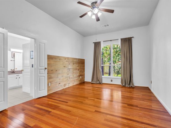 42 Tranquil Glade Place, The Woodlands TX 77381