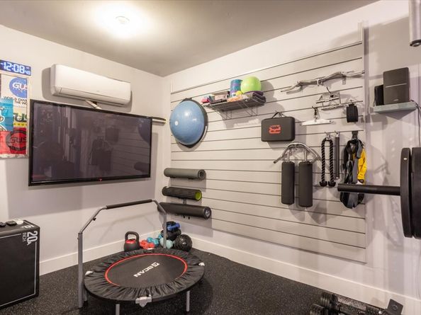 3143 Shawnee Drive, Sugar Land TX 77479