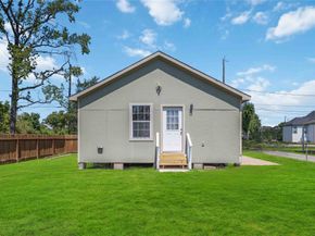 3606 Chickering Street, Houston TX 77026