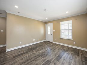 3606 Chickering Street, Houston TX 77026