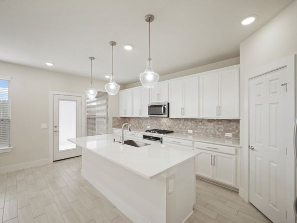 1720 Summerlyn Terrace Drive, Houston TX 77080