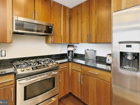 2050 Jamieson Avenue 1409, Alexandria VA 22314