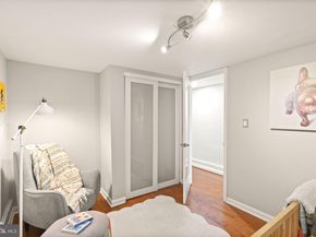 2509 17TH Street NW 1, Washington DC 20009