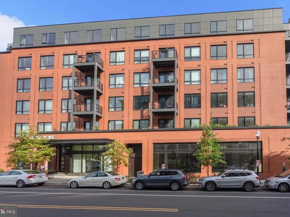 7175 12TH Street NW 214, Washington DC 20012