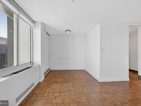 604 S Washington Square 2506, Philadelphia PA 19106