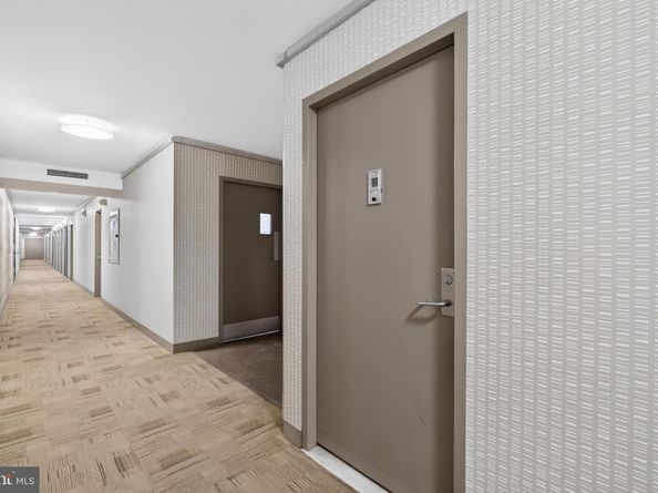 604 S Washington Square 2506, Philadelphia PA 19106