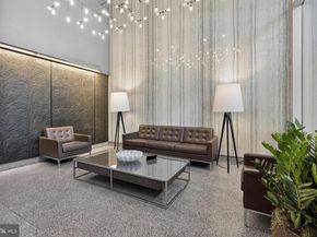 604 S Washington Square 2506, Philadelphia PA 19106