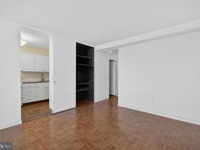 604 S Washington Square 2506, Philadelphia PA 19106