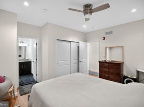 2555 Carpenter Street C, Philadelphia PA 19146