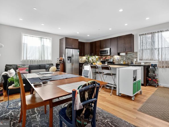 2555 Carpenter Street C, Philadelphia PA 19146