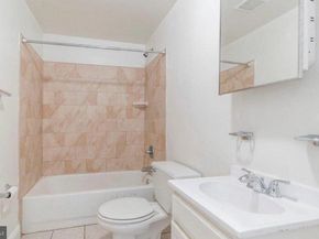 1726 W Girard Avenue, Philadelphia PA 19130