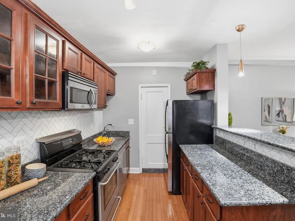 5112 Connecticut Avenue NW 204, Washington DC 20008