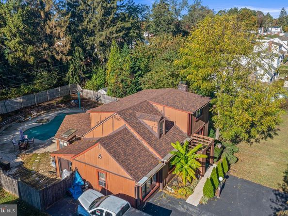 2606 Springfield Road, Broomall PA 19008