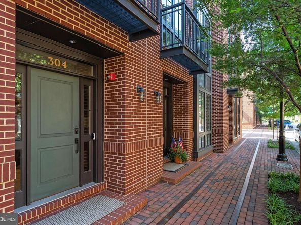304 S Union Street, Alexandria VA 22314