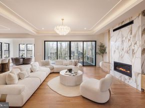 913 Symphony Circle SW, Vienna VA 22180