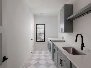 913 Symphony Circle SW, Vienna VA 22180