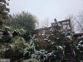 1528 Pathfinder Lane, Mclean VA 22101