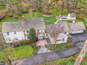 1431 Beaumont Drive, Gladwyne PA 19035