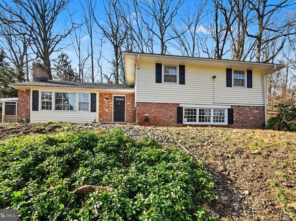542 Upper Weadley Road, Wayne PA 19087
