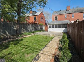 304 S Veitch Street, Arlington VA 22204