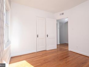 304 S Veitch Street, Arlington VA 22204
