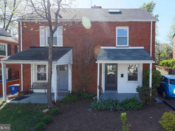 304 S Veitch Street, Arlington VA 22204