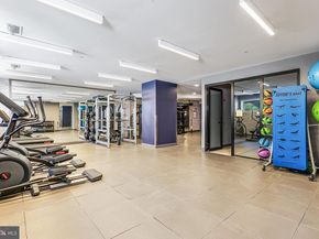 625 Slaters Lane 107, Alexandria VA 22314